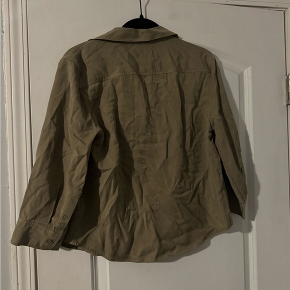 Army Green Aritzia Babaton Persona Blouse - Picture 4 of 4